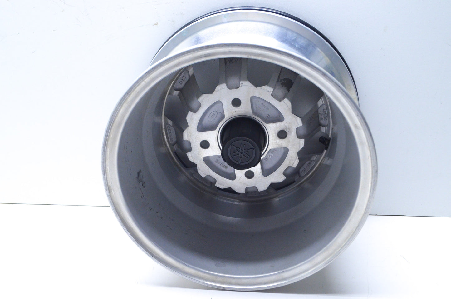 OEM Yamaha BN5-F5307-10-00 Rear Wheel Cast NOS