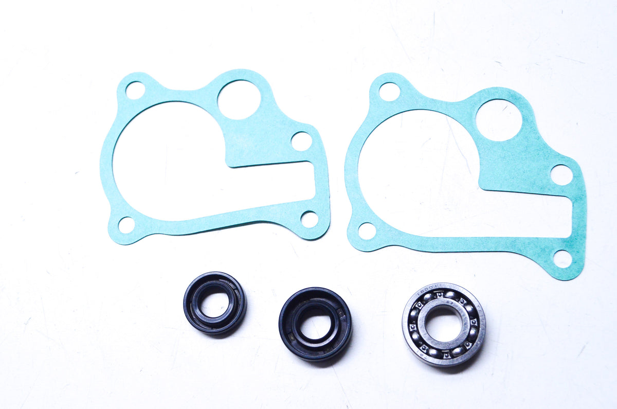 Hot Rods 421-W0011 Water Pump Rebuild Kit NOS