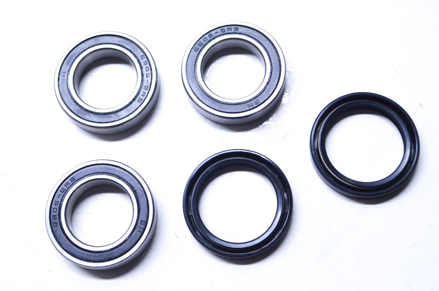Pivot Works 52-0583, PWRWK-Y09-421 Rear Wheel Bearing Kit NOS