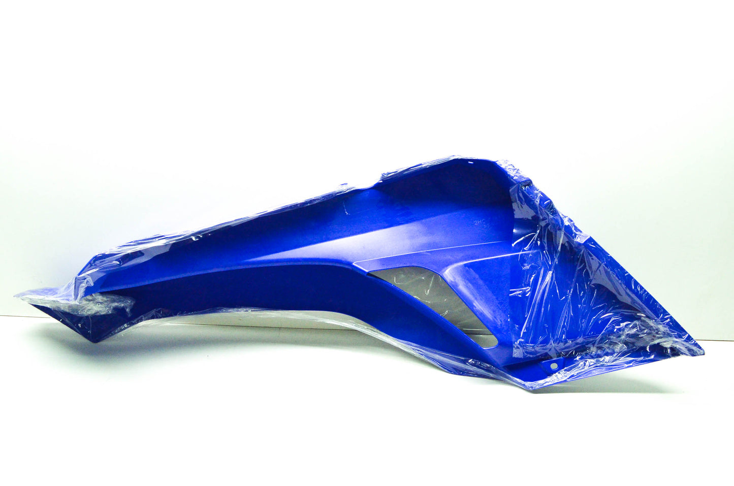 New OEM Yamaha Blue Rear Fender NOS