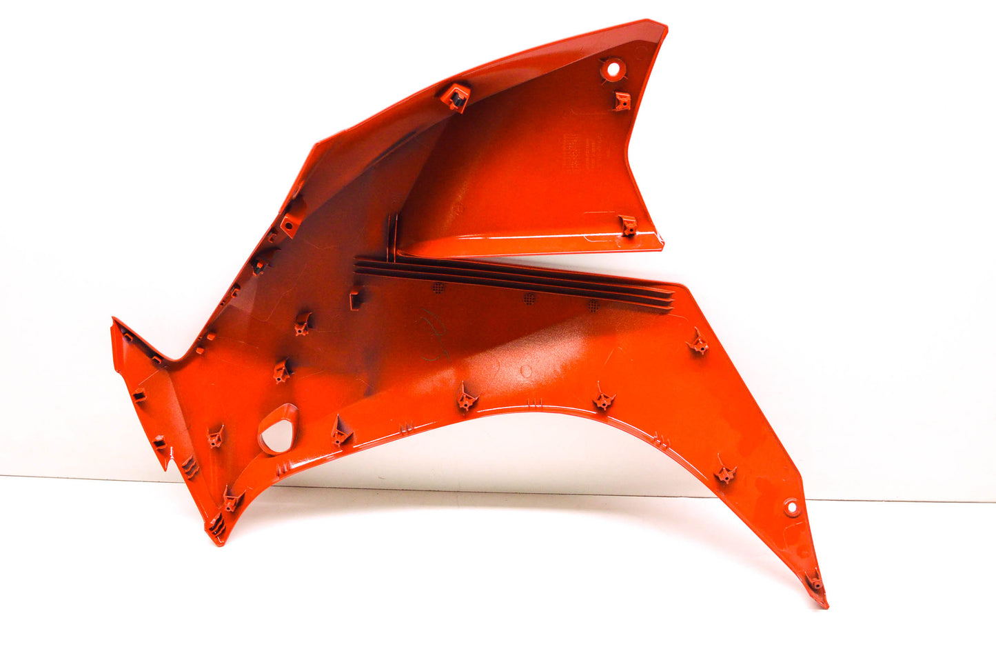 OEM Honda 64330-K33-D000, 64330-K33-D00 Right Middle Cowl