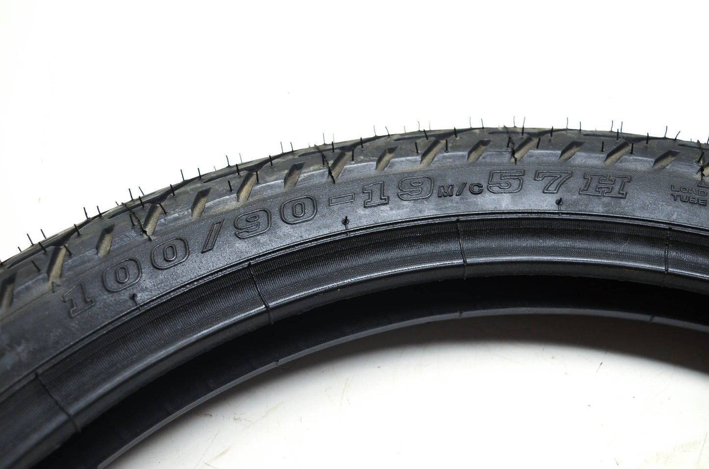 New IRC Grand High Speed GS-18F 100/90-19 M/C 57H Front Tire NOS