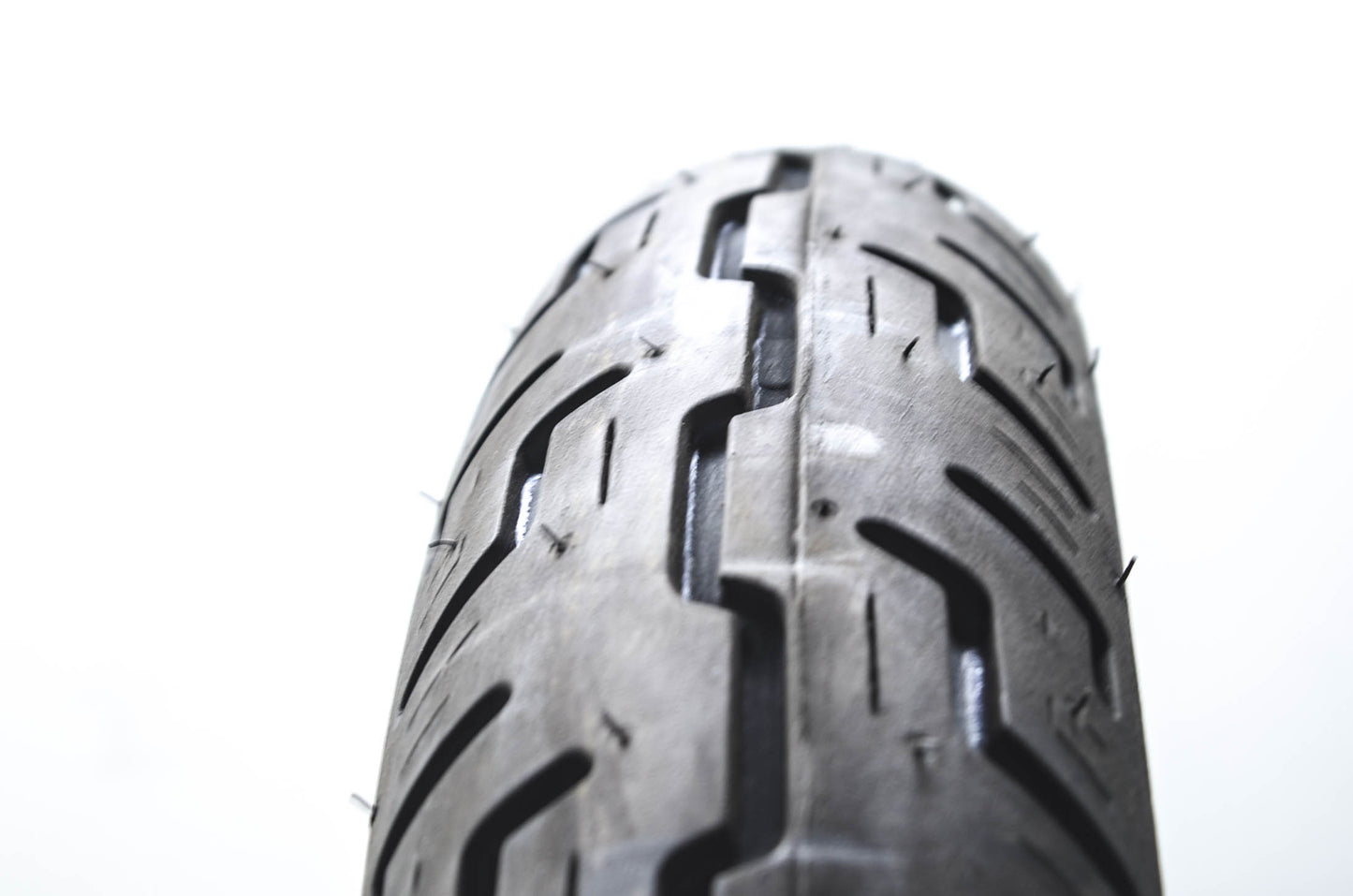 New Dunlop Harley Davidson D401F 100/90-19 M/C 57H Front Tire NOS