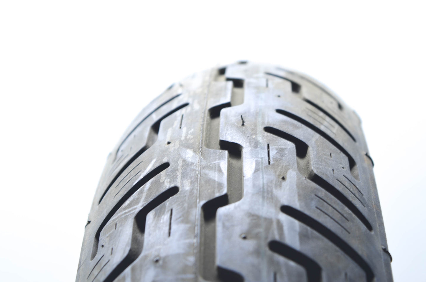 New Dunlop K177F 120/90-18 65H Front Tire NOS
