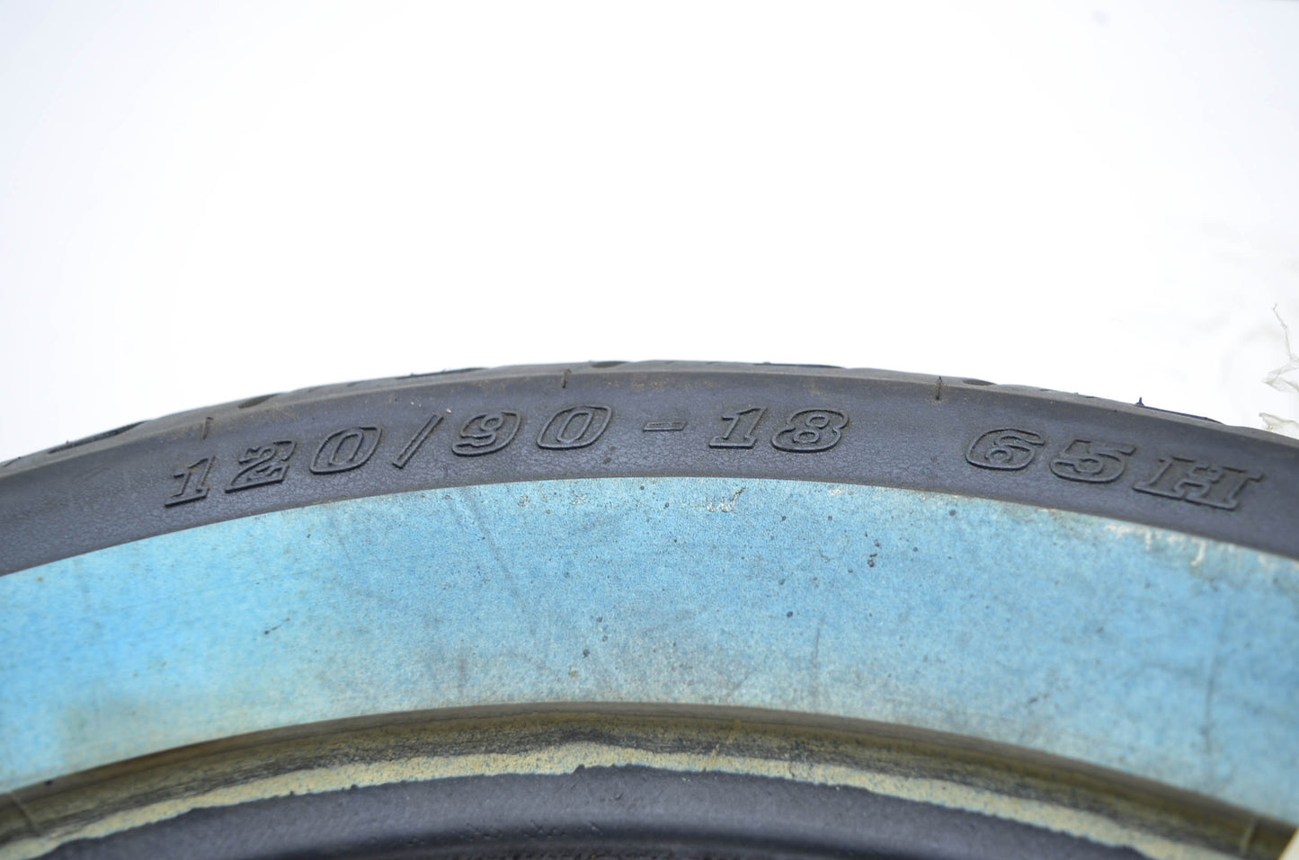 New Dunlop K177F 120/90-18 65H Front Tire NOS
