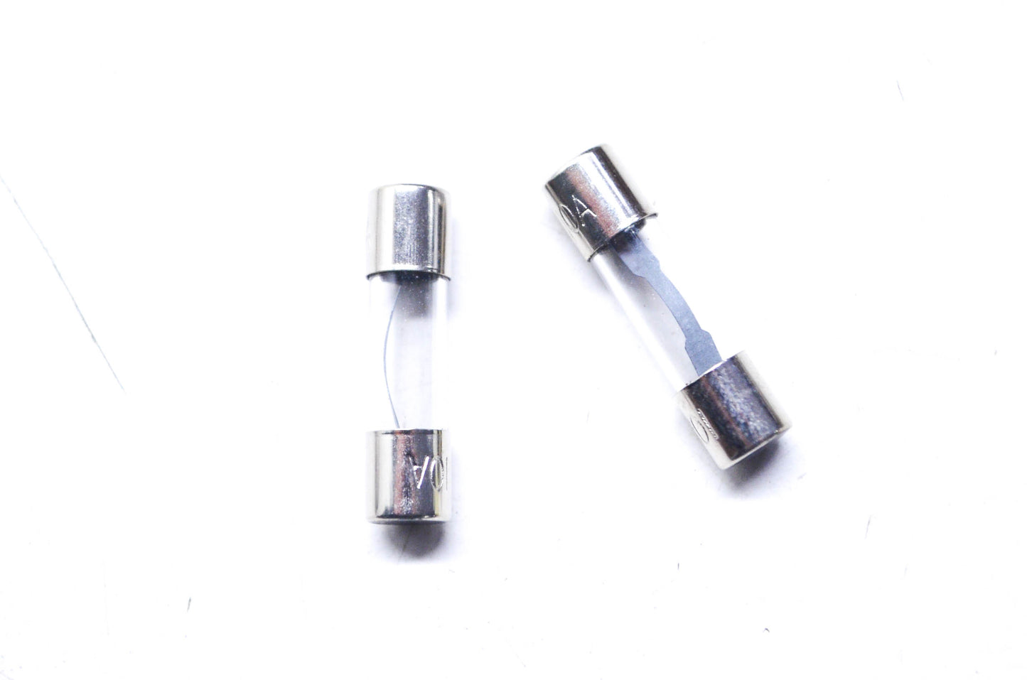 New OEM Yamaha 10A 12V Fuse QTY 2 NOS