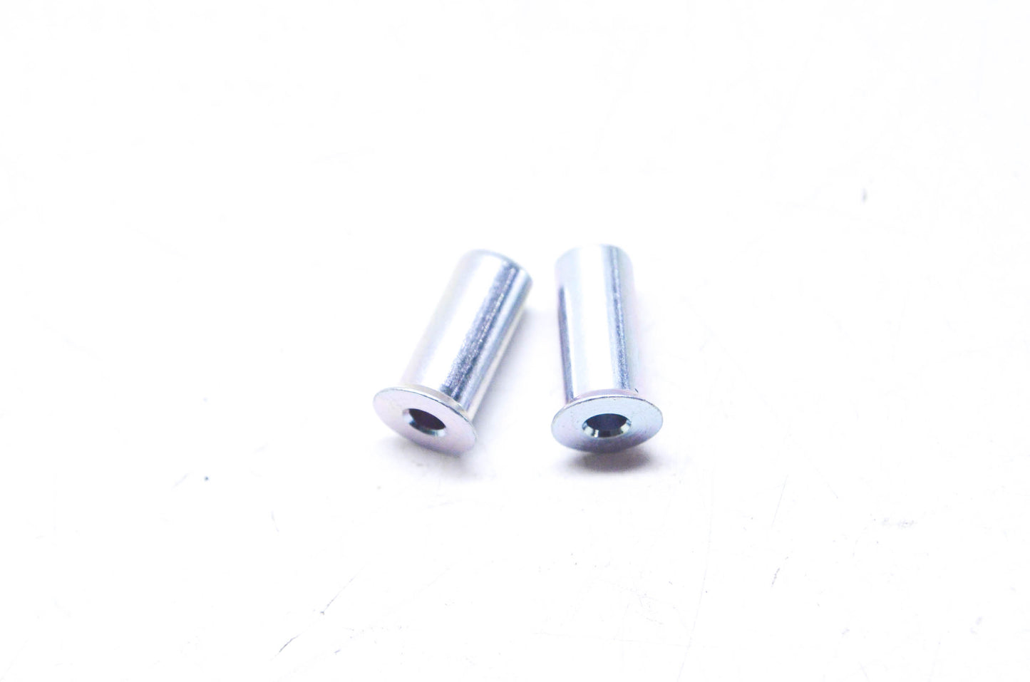 OEM Yamaha 90266-06002-00 Rivet Qty 2 NOS