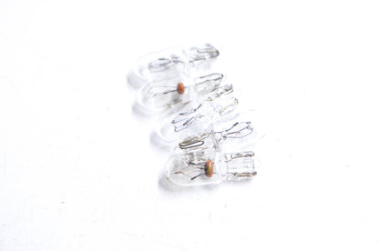 New OEM Yamaha Bulb QTY 5 NOS