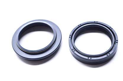 OEM Honda 51490-MW0-003 Front Fork Seal Set