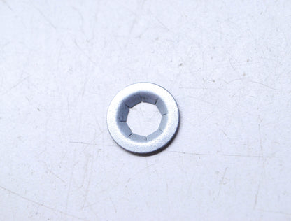 OEM Honda 90301-VG4-000 Push Nut 7.94mm NOS