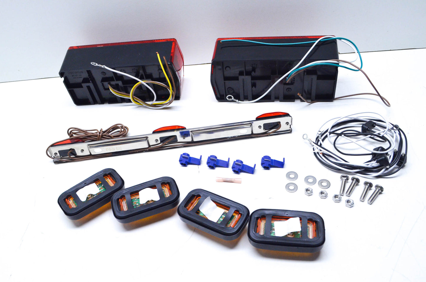 New OEM Yamaha LED Trailer Light Kit NOS