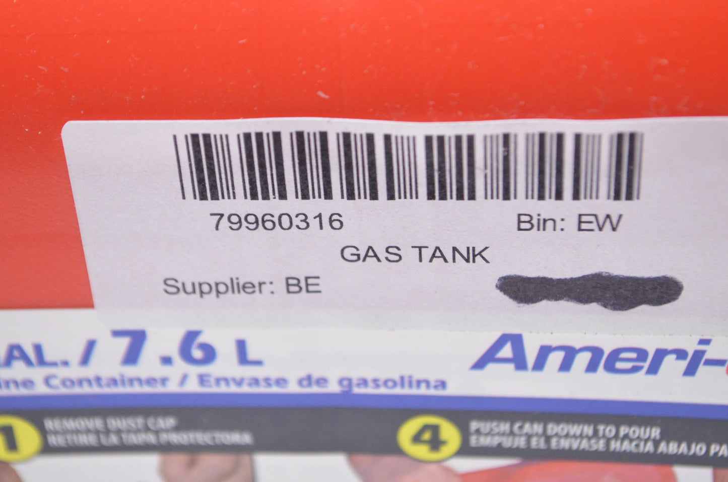 Ameri-Can 79960316 2 Gallon Gas Can NOS