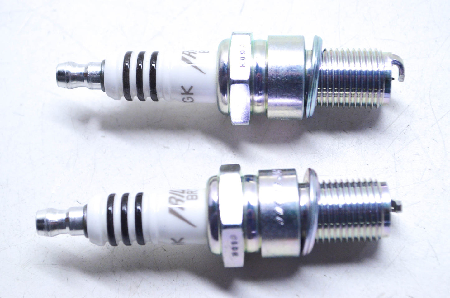 New NGK Iridium IX Spark Plug QTY 2 NOS
