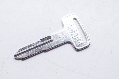 OEM Yamaha 90890-55815-00 Blank Key C NOS