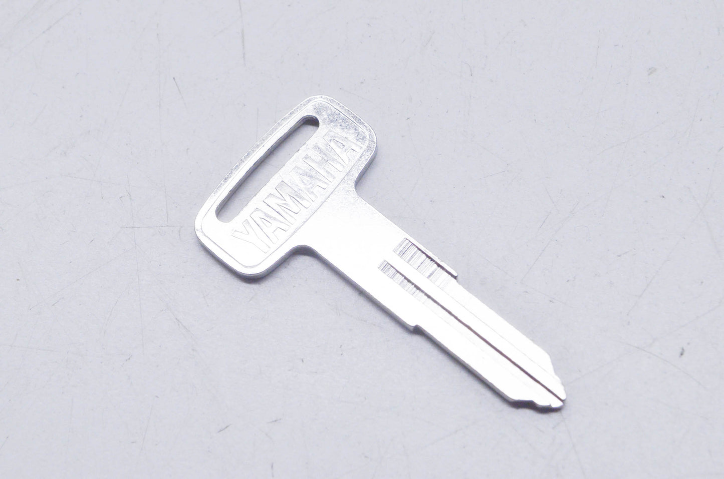 OEM Yamaha 90890-55818-00 Blank Key NOS