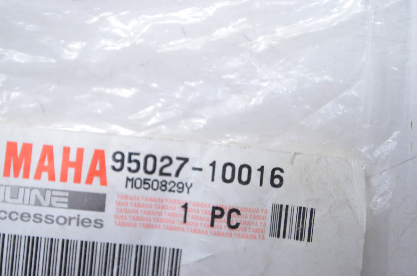 OEM Yamaha 95027-10016-00 Small Flange Bolt NOS
