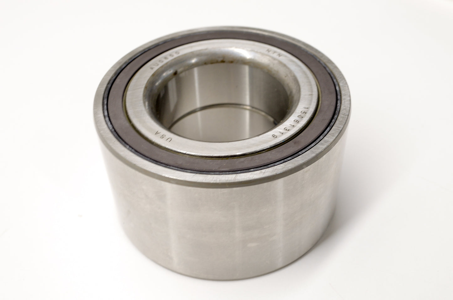 New OEM Polaris 3514773 Rear Wheel Bearing NOS