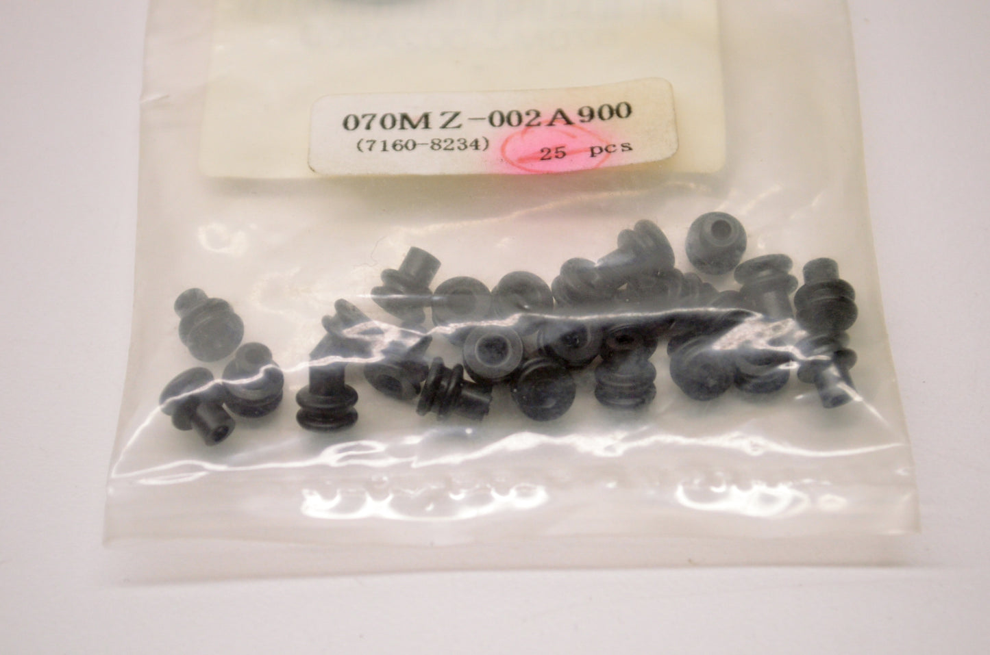 OEM Honda 070MZ-002A900 Green Wire Seal Qty 25 NOS