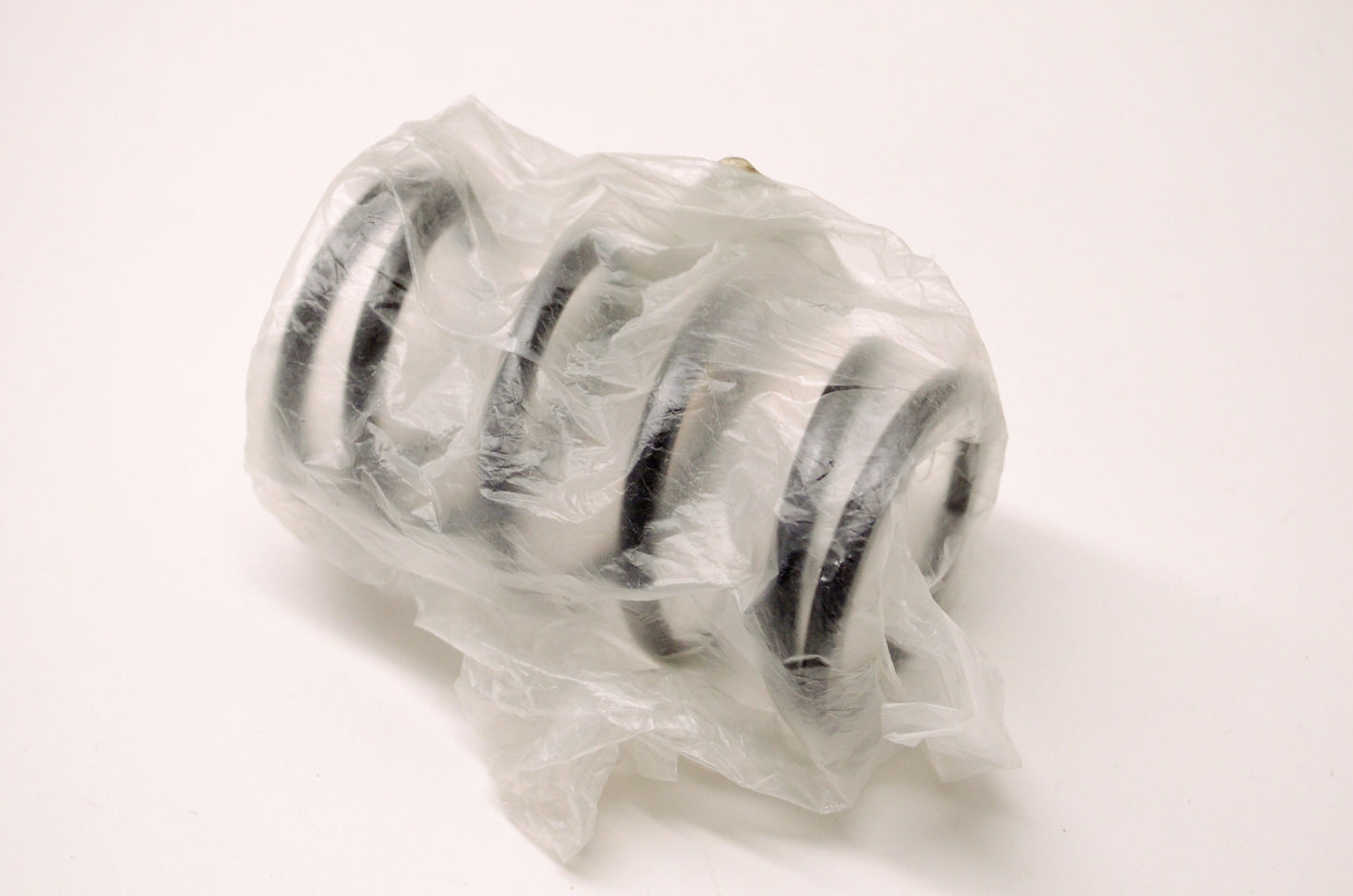 OEM Yamaha 90501-583L0-00 Compression Spring NOS