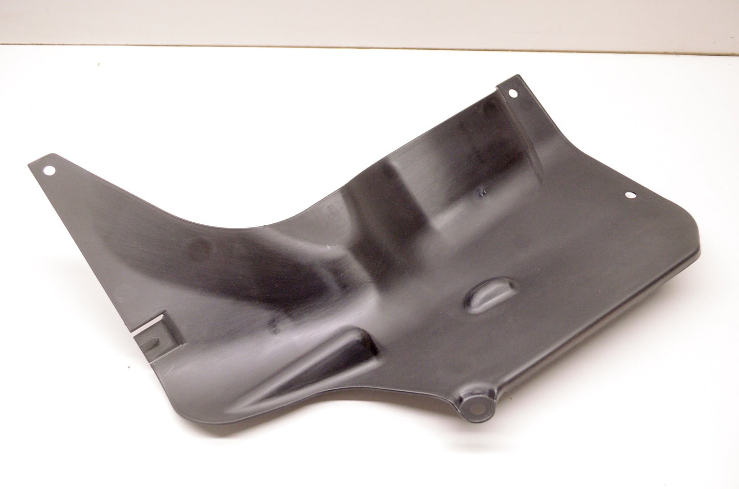 OEM Yamaha 1HP-F1553-00-00 Inner Fender 2 NOS