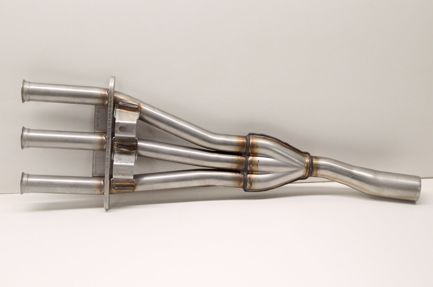 OEM Yamaha 8GL-14610-11-00 Exhaust Pipe Assembly 1 NOS