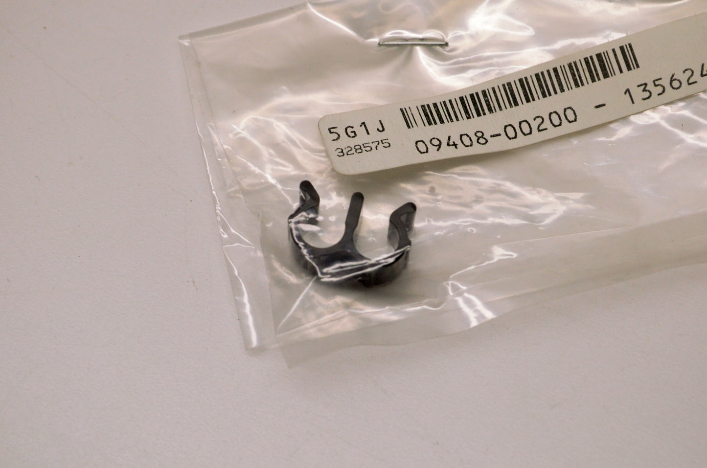 OEM Suzuki 09408-00200 Clip NOS