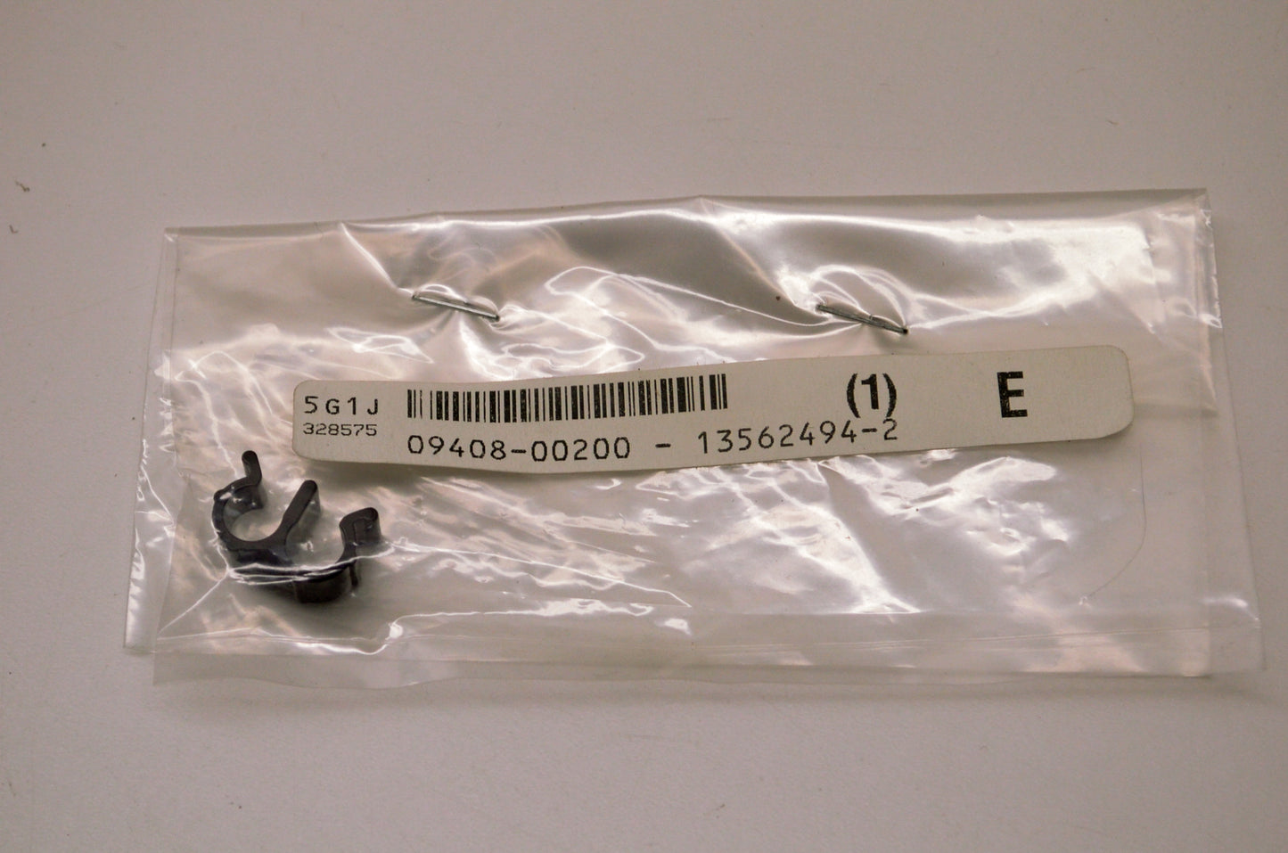 OEM Suzuki 09408-00200 Clip NOS