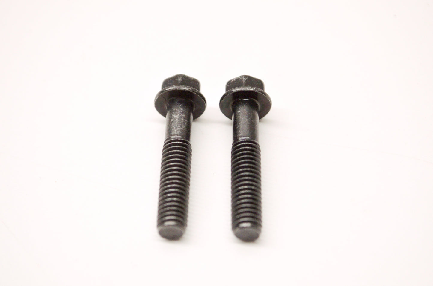 OEM Suzuki 01547-0630B Bolt Qty 2 NOS