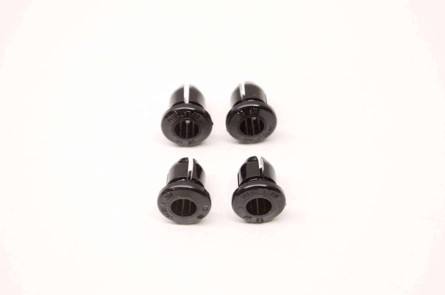 OEM Suzuki 09409-08329 Grommet Qty 4 NOS
