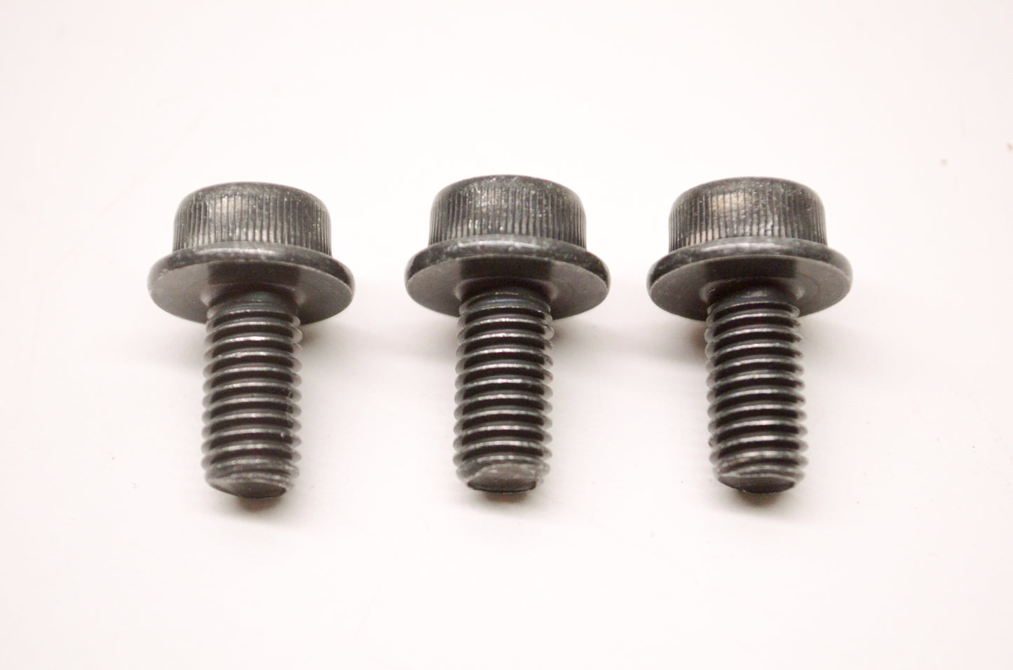 OEM Yamaha 90109-085E2-00 Bolts Qty 3 NOS