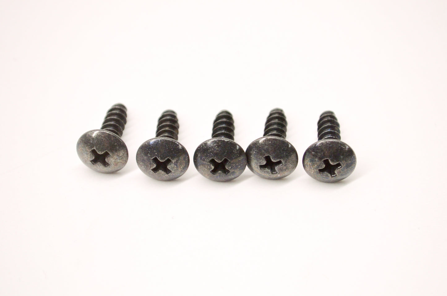 New OEM Yamaha 97707-50016-00 Truss Screw QTY 5 NOS