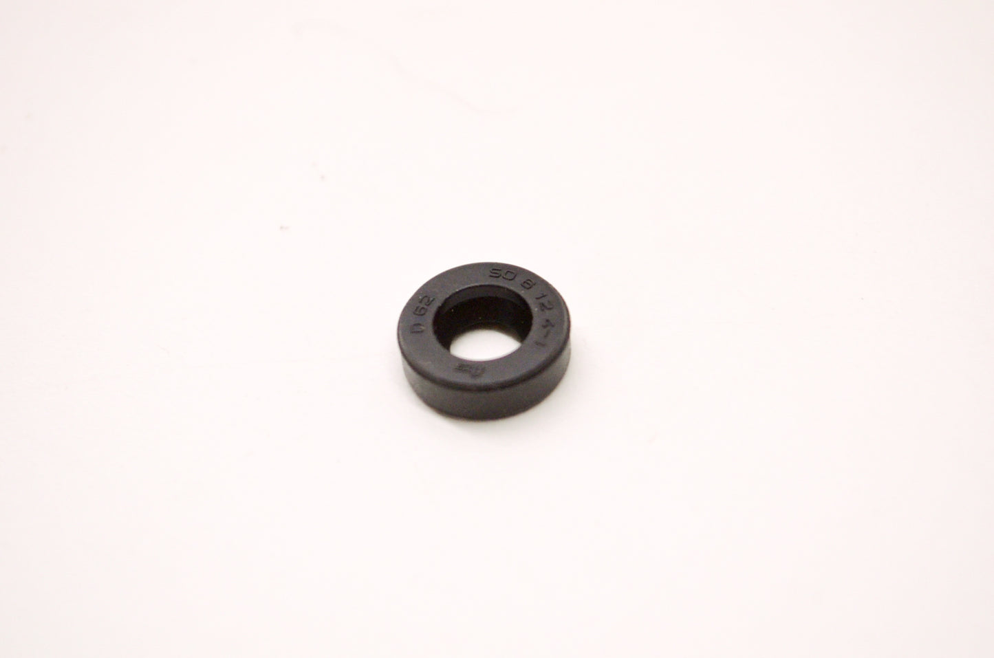 OEM Yamaha 93104-06033-00 Oil Seal Type SO NOS