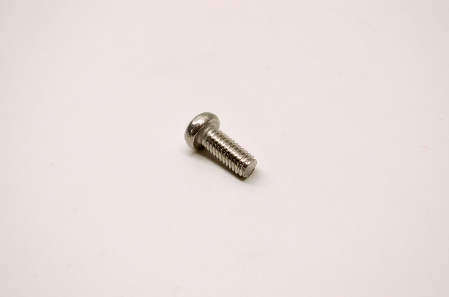 OEM Yamaha 98580-04010-00 Pan Head Screw NOS