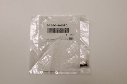 OEM Yamaha 98580-04010-00 Pan Head Screw NOS