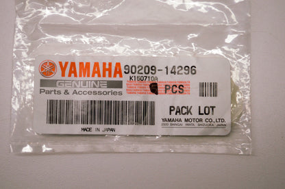 OEM Yamaha 90209-14296-00 Special Shape Washer NOS
