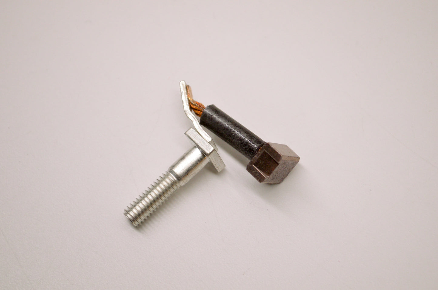 OEM Yamaha 4KB-81818-00-00 Brush & Bolt NOS