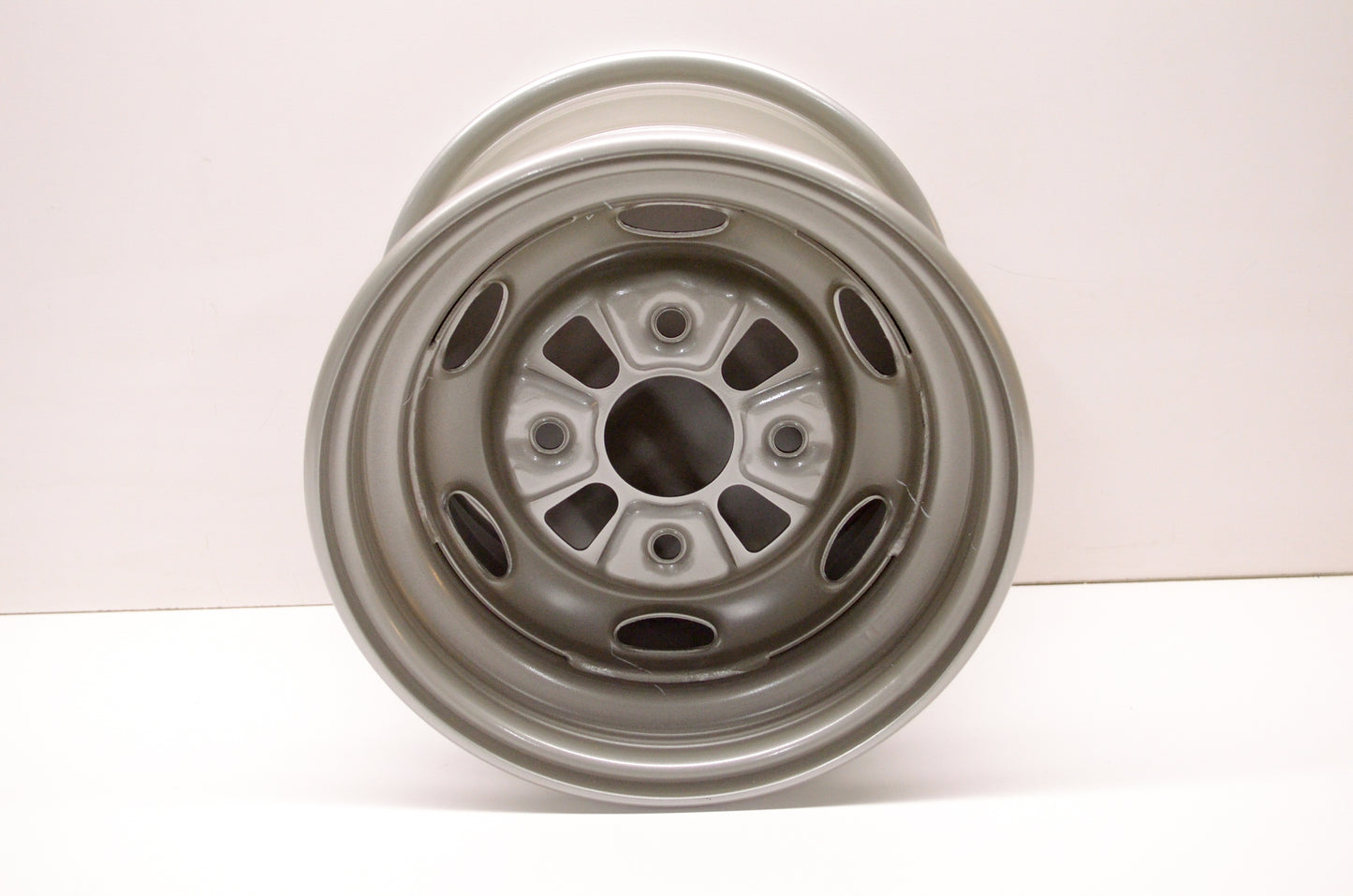 New OEM Honda 42650-HP5-600 Rear Wheel Sub-Assembly NOS