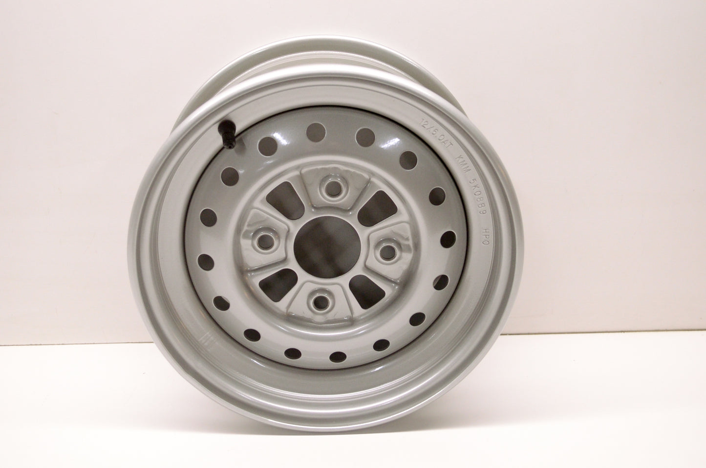 OEM Honda 44650-HN0-505 Front Wheel Sub-Assembly