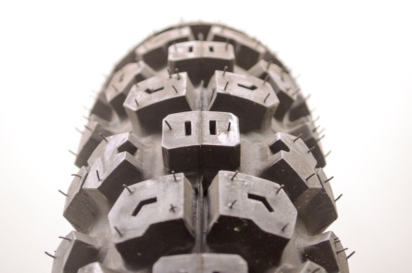 Shinko 87-4409 4.60-18 SR244 Tire NOS