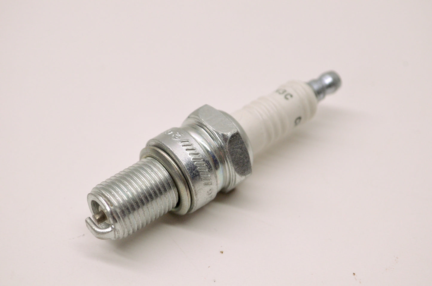 Champion RN3C, 880 Spark Plug NOS