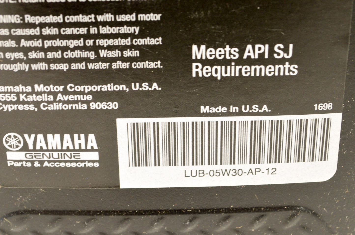 YamaLube LUB-05W30-AP-12 Engine Oil 4 Stroke Sae5W-30 1 Qt Bottle NOS
