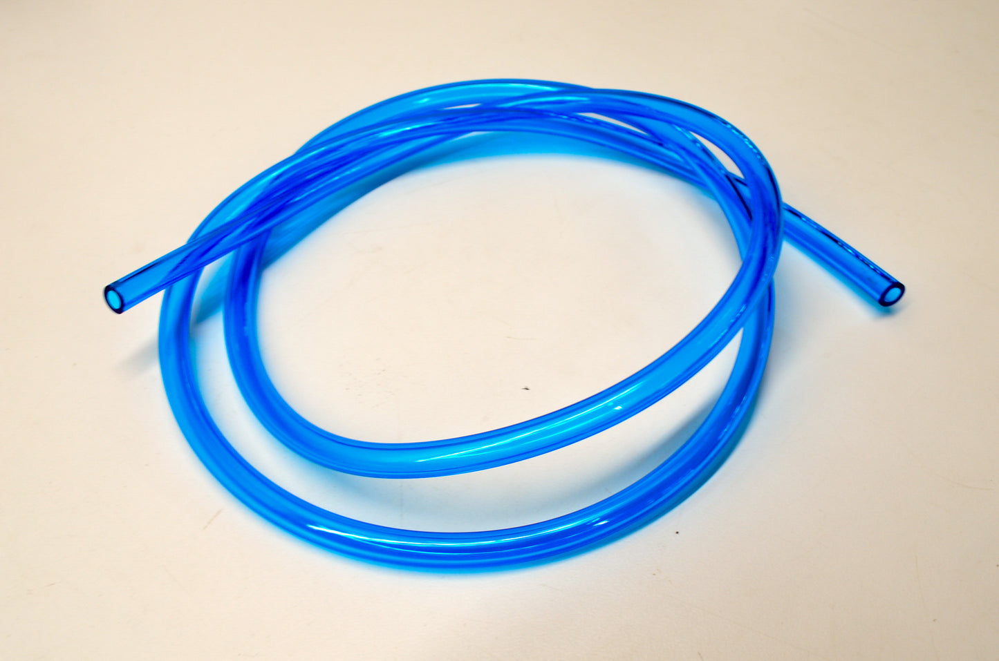 WPS 12-1208 Clear Blue Tube 4 Feet