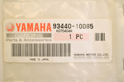 OEM Yamaha 93440-10085-00 Outer Circlip NOS