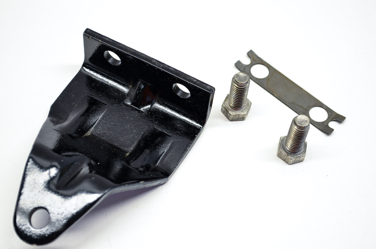 New OEM Mercury Steering Attaching Bracket Mariner 18 20 25 XD NOS