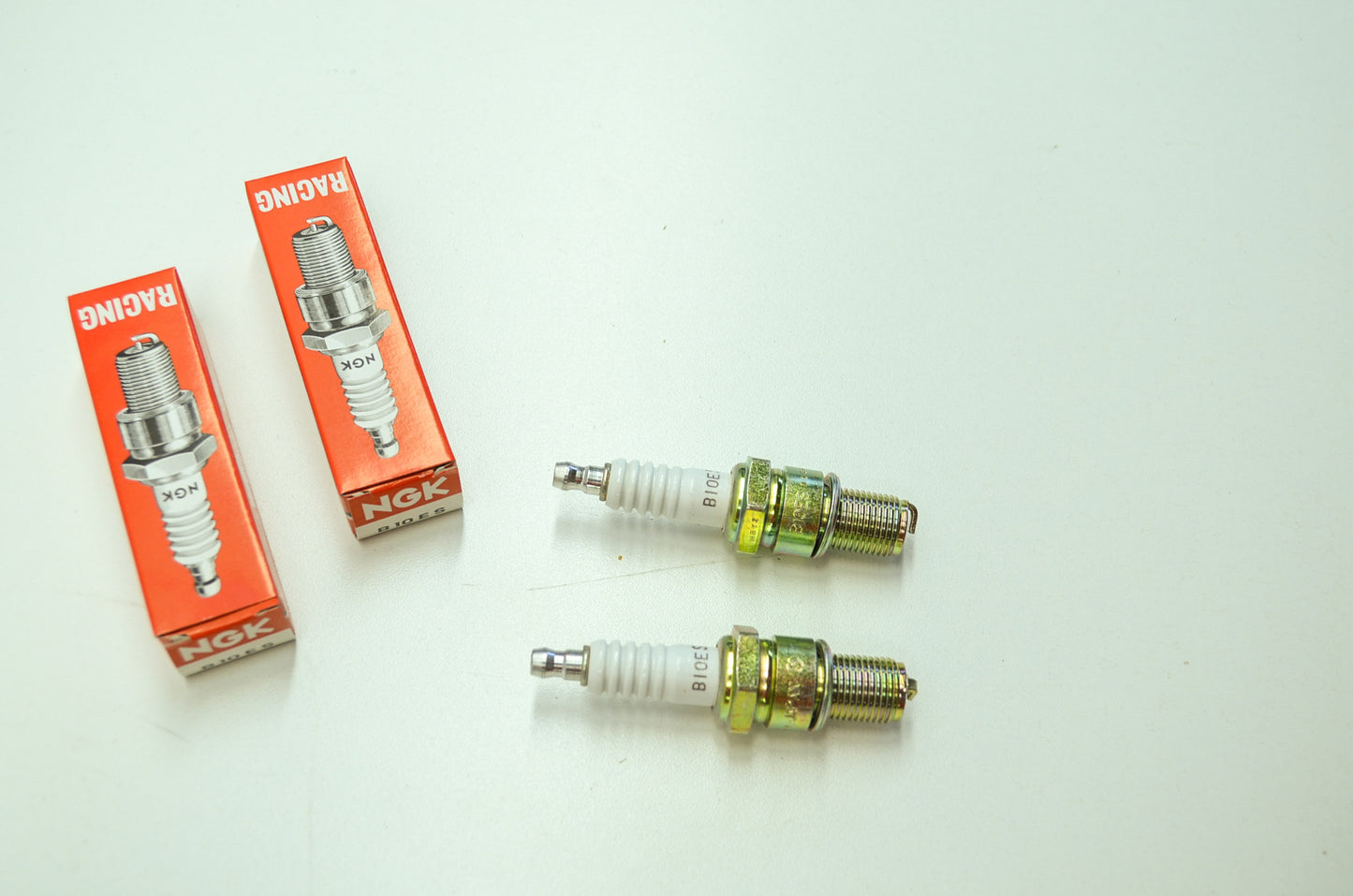 New NGK B10ES Spark Plugs Qty 2 NOS