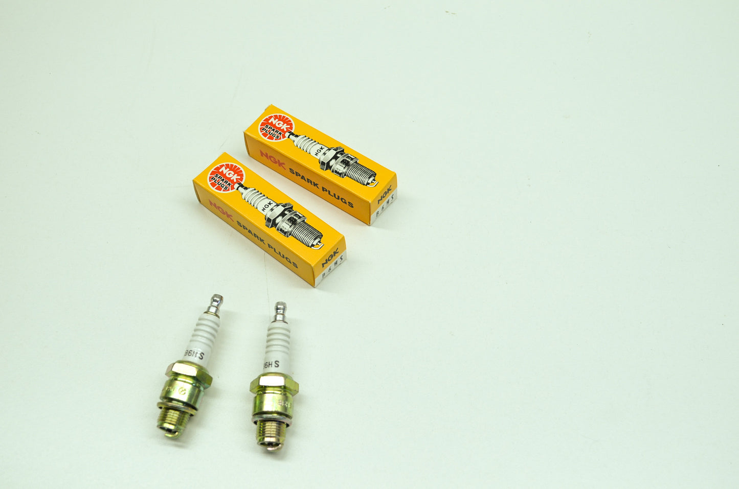 New NGK B6HS Spark Plug Qty 2 NOS