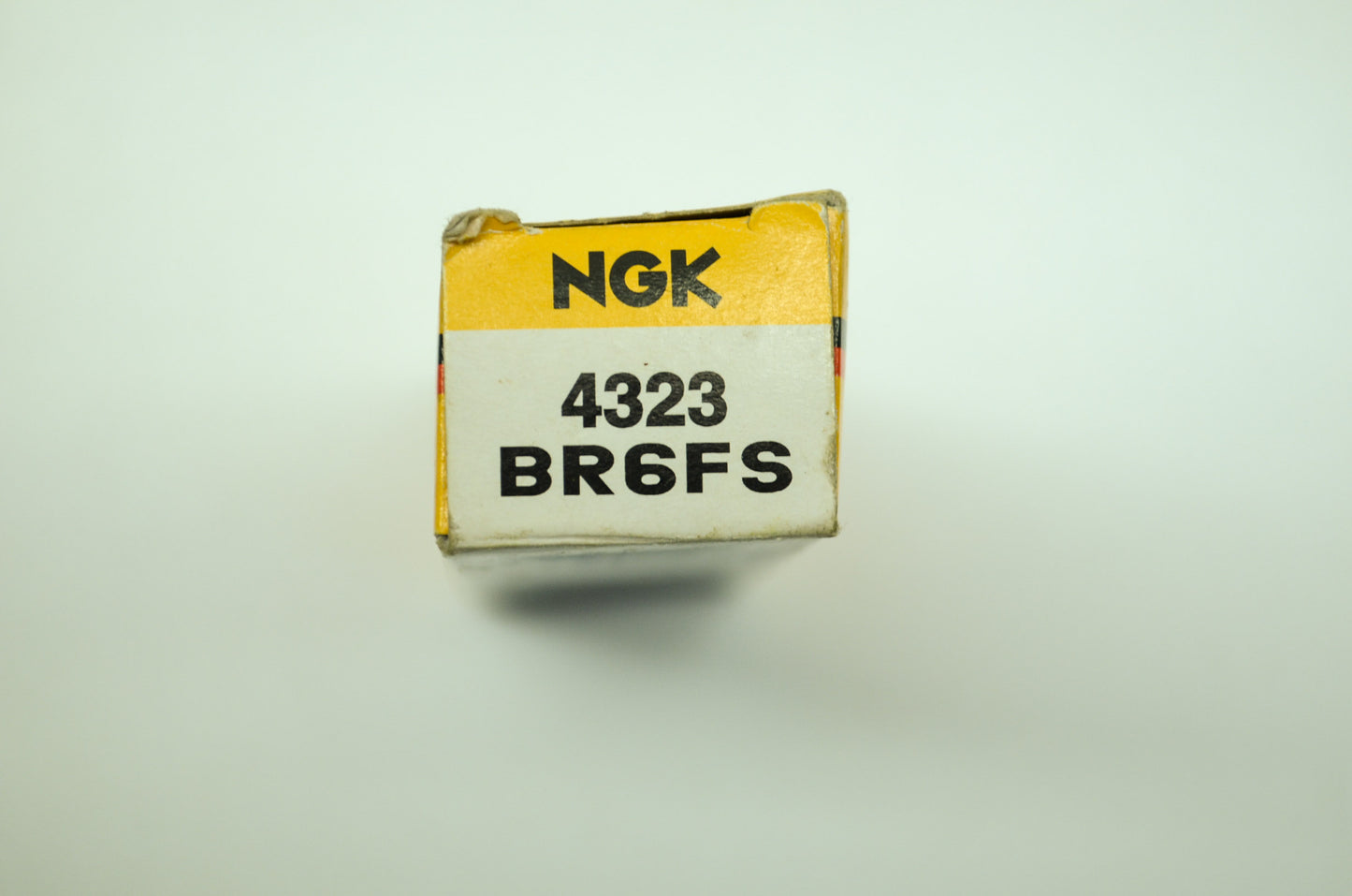New NGK BR6FS Spark Plugs Qty 2 NOS
