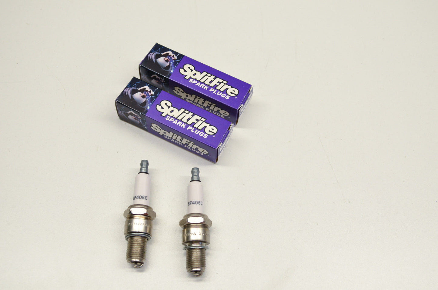 New SplitFire SF 406C Spark Plugs Qty 2 NOS