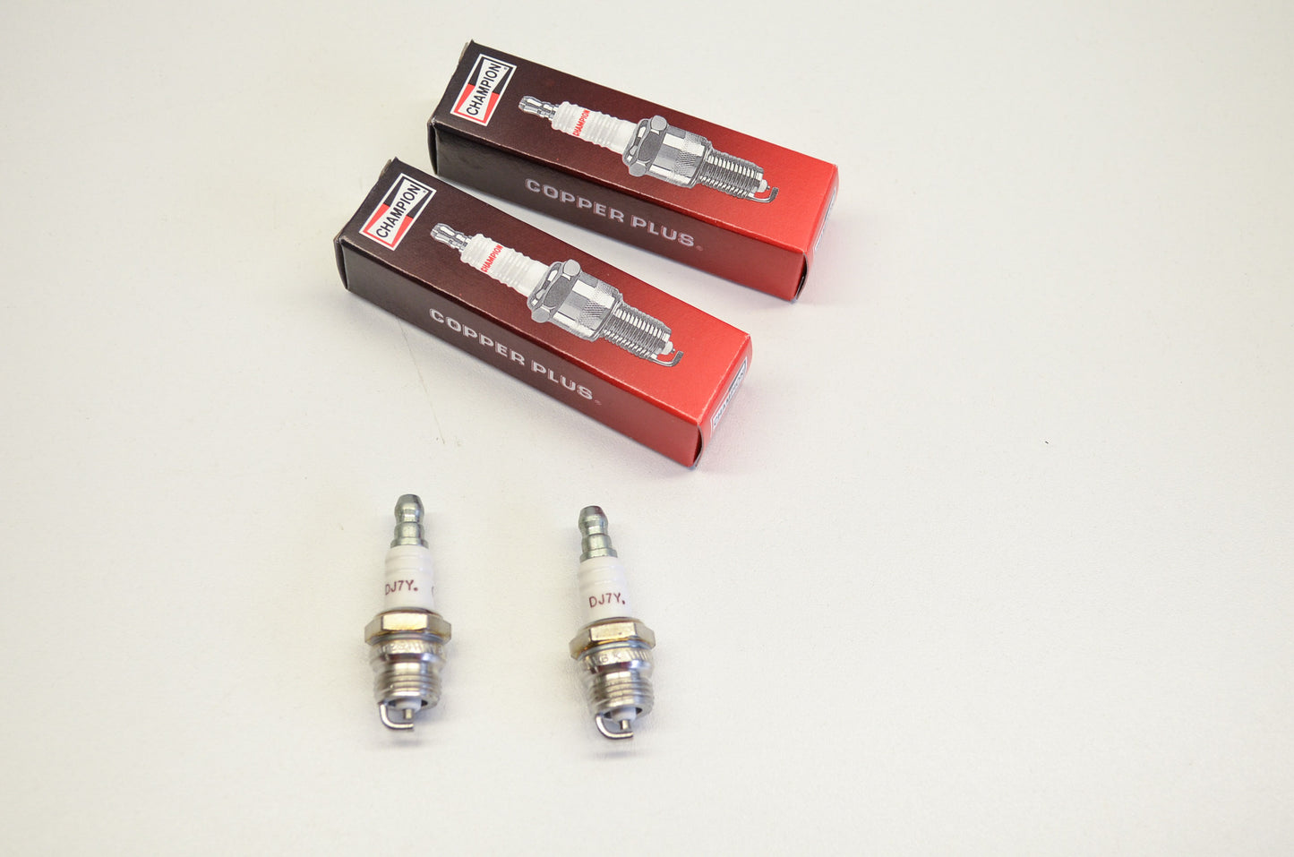 New Champion DJ7Y Spark Plugs Qty 2 NOS