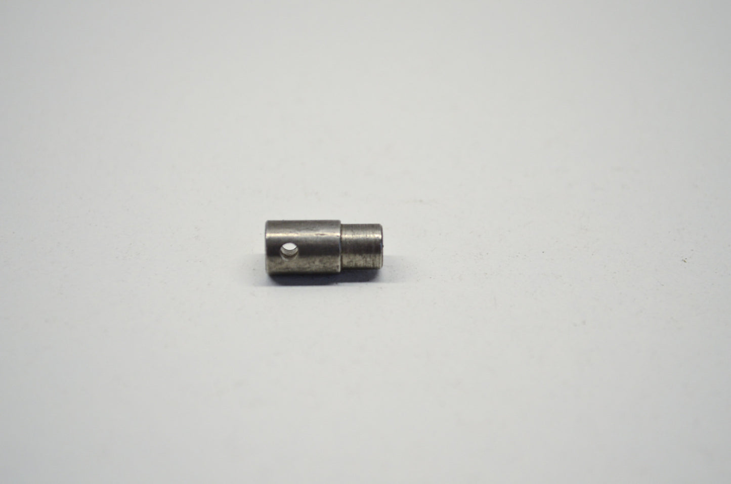 New OEM Mercury Cross Drilled Pin Mariner 70 80 90 115 140 NOS